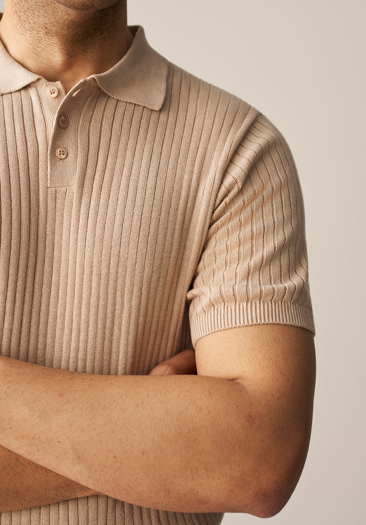 TEXTURED KNITTED POLO SHIRT (YTS-BEG)