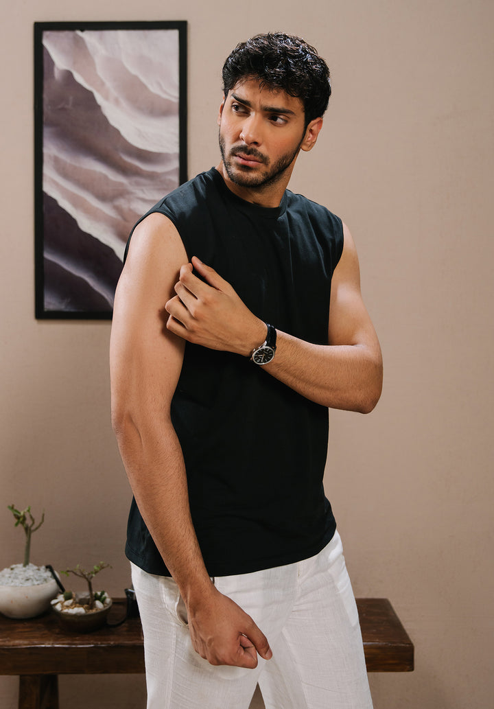 Black Men Sleeveless Crewneck Tshirt