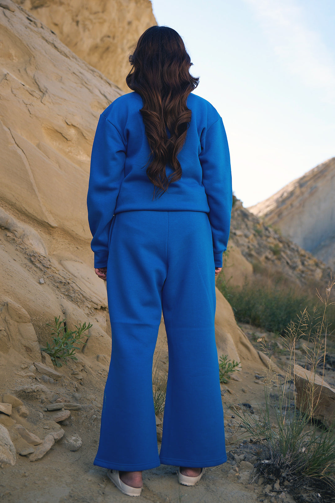 BLUE SWEATSUIT